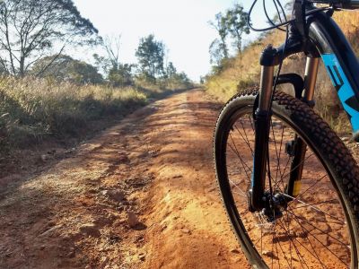 Criss-cross the Gard by mountain bike